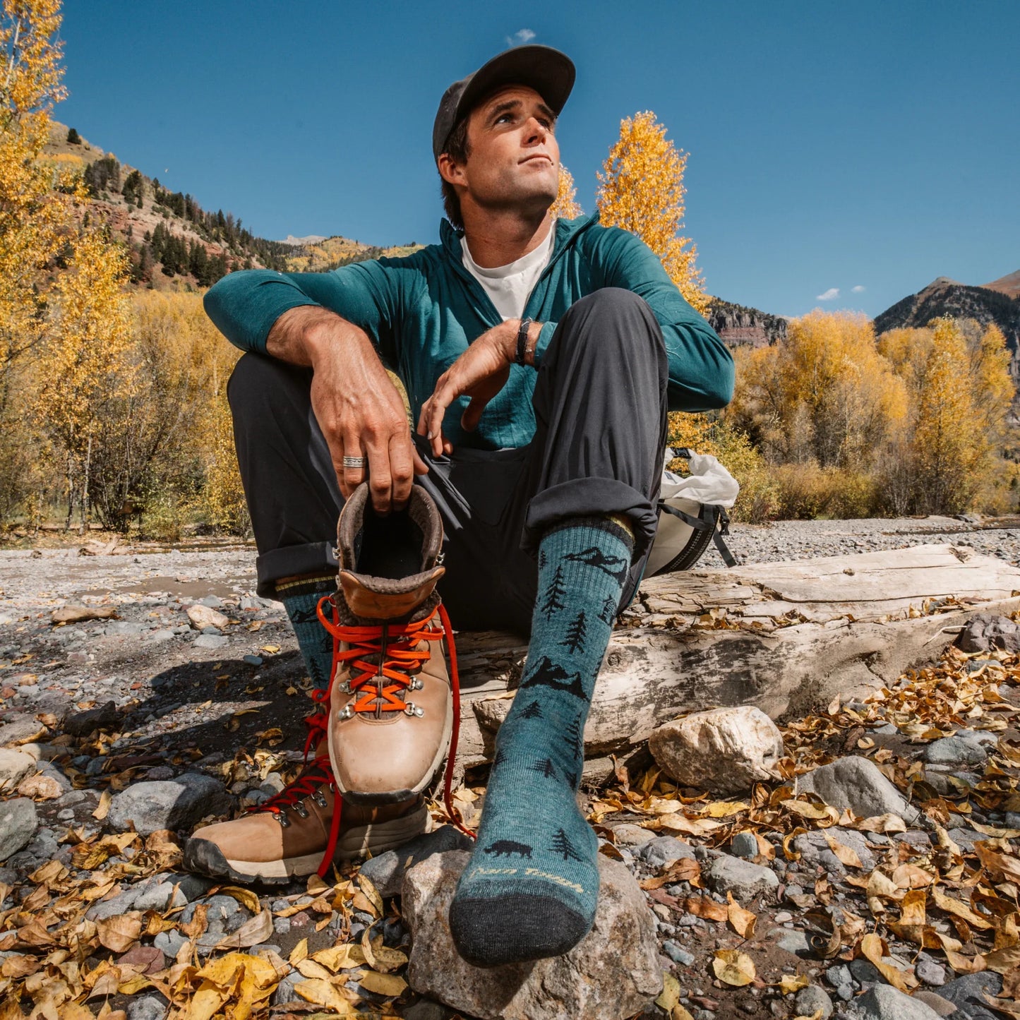 ABC Boot Midweight Hiking Socks in Teal