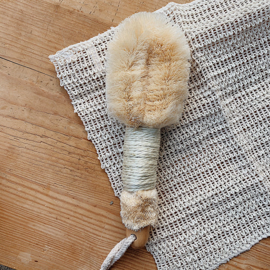 9" Sisal Bath Brush
