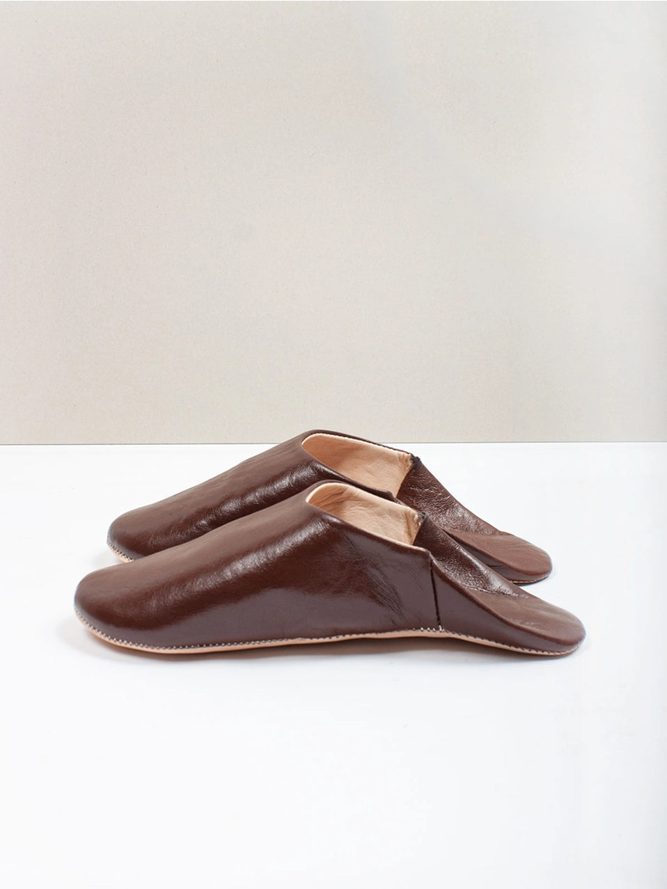 Moroccan Babouche Slippers in Chocolate