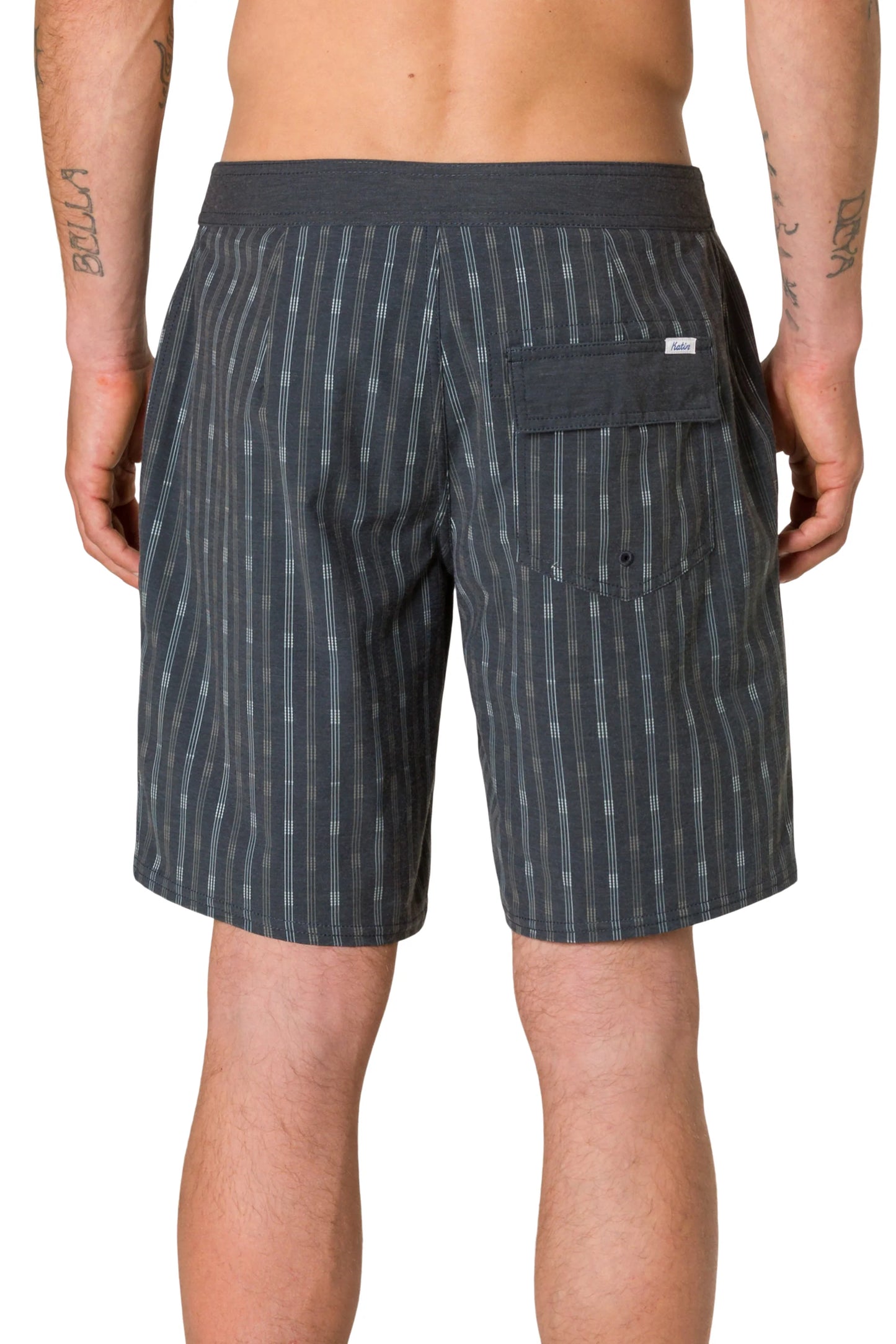 Crossroads Hybrid Trunk In Black Wash