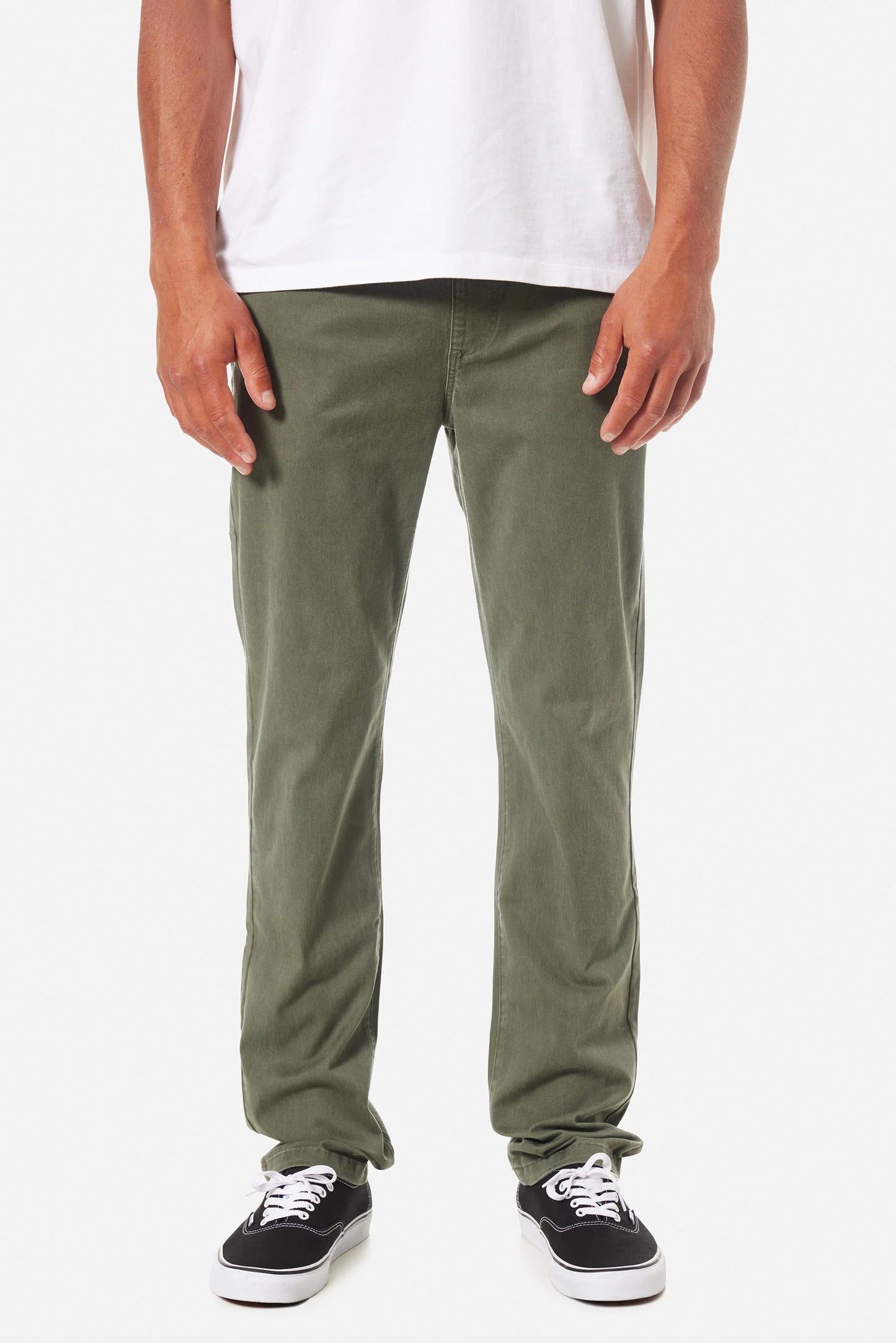 Pipeline Chino Pant in Thyme