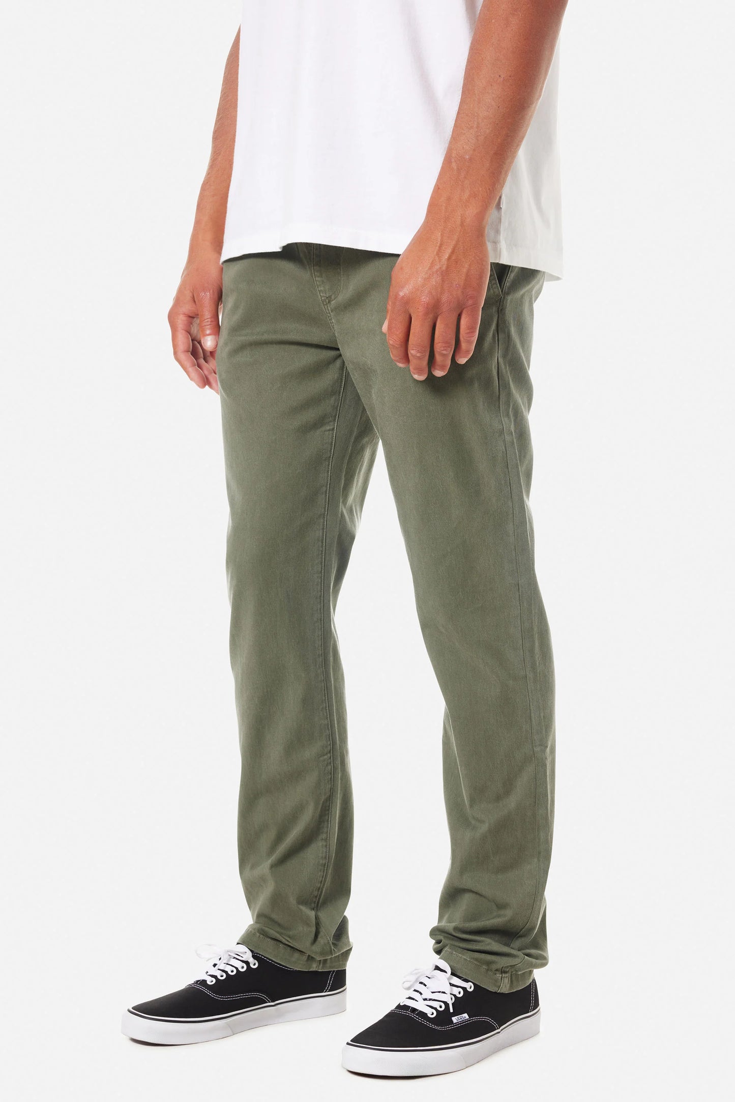 Pipeline Chino Pant in Thyme