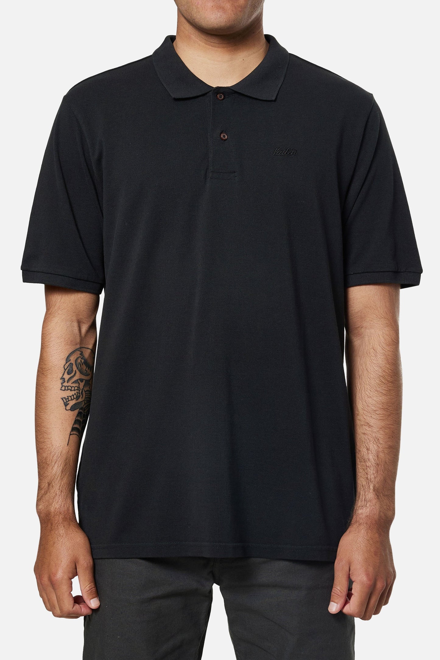 Script Polo in Black