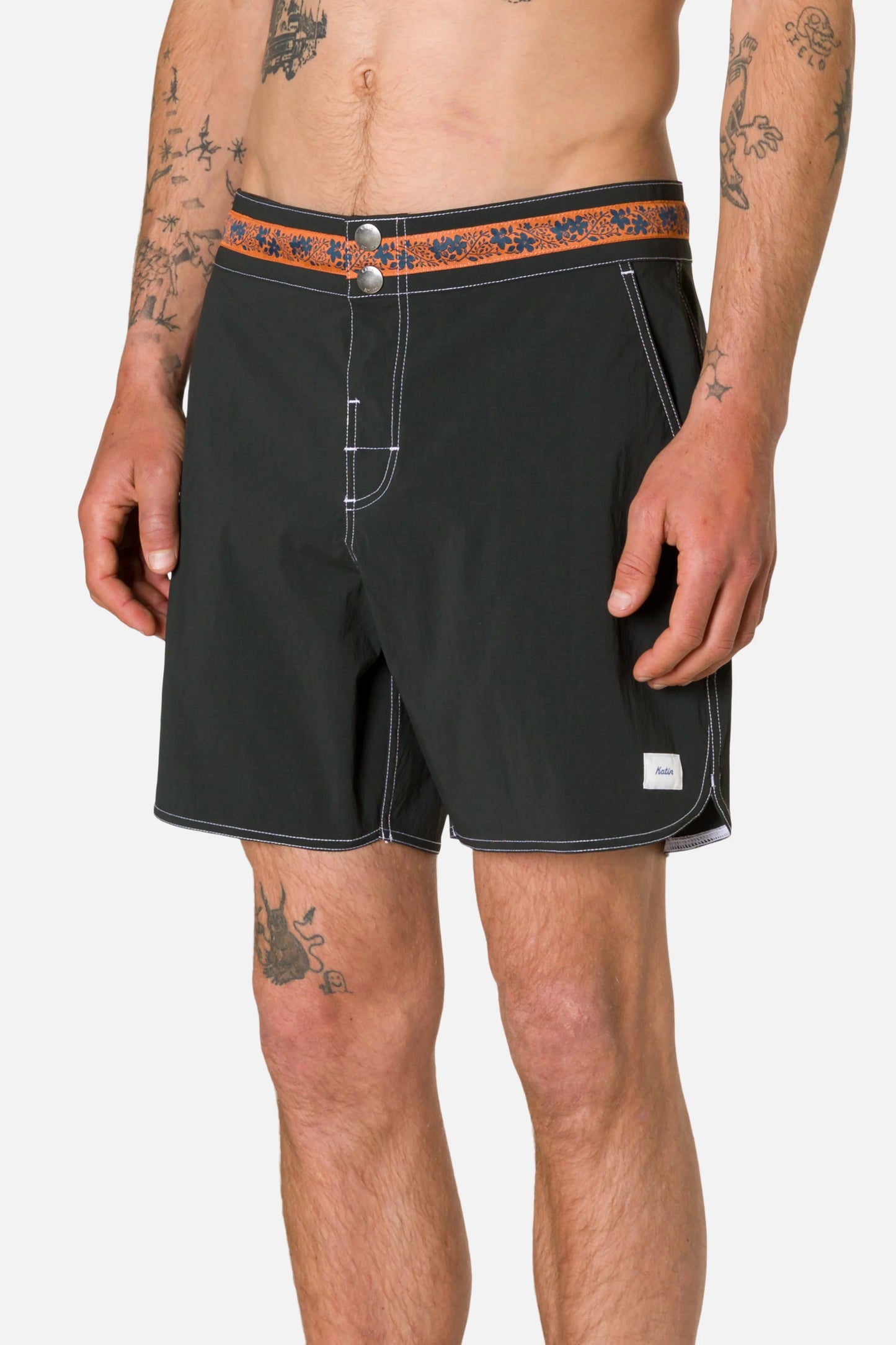 Snapper Hybrid Trunk In Black