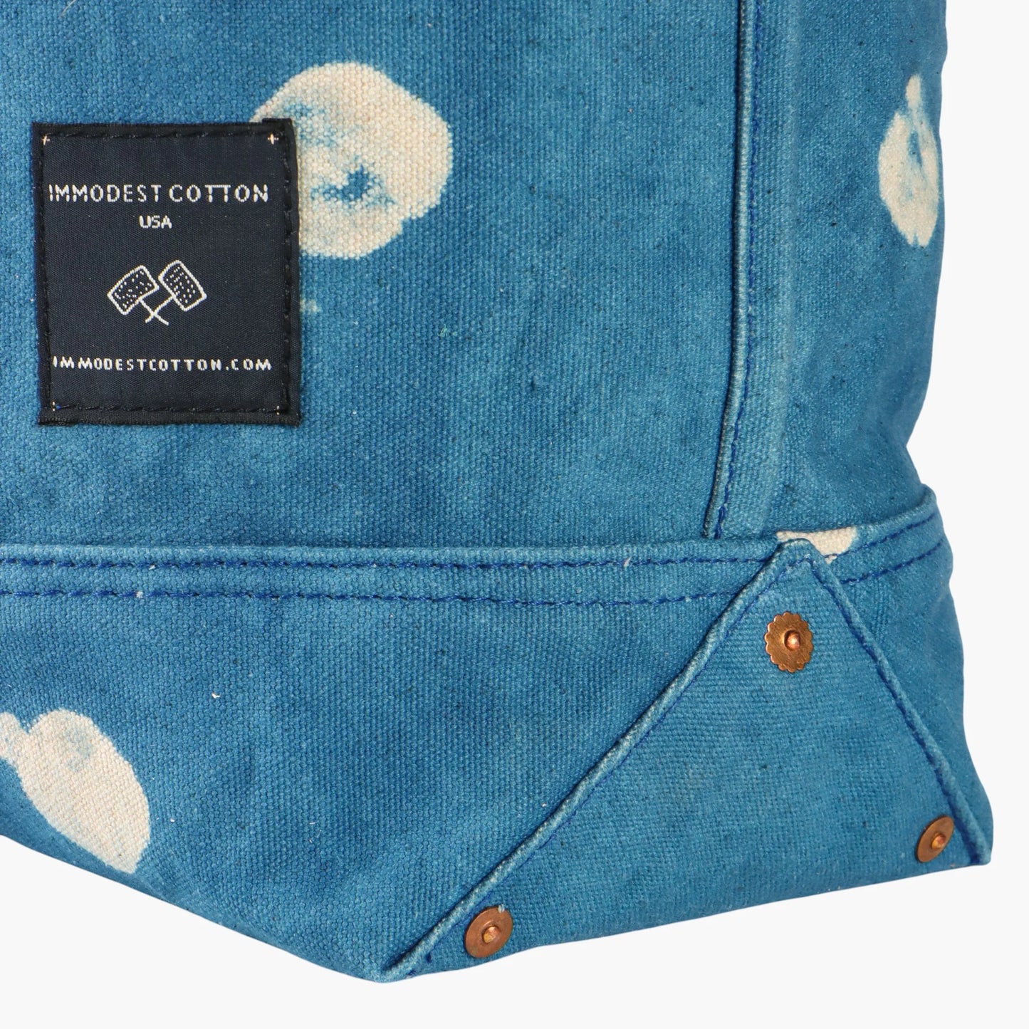 Large East West Tote in LT Indigo Moon