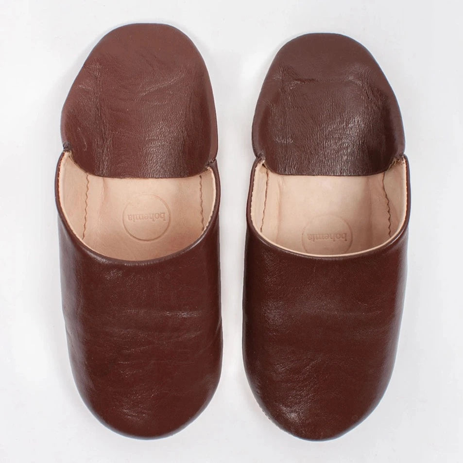 Moroccan Babouche Slippers in Chocolate